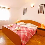 Apartman Silvana 1183 *