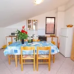Silvana 1183 Apartman Banjole